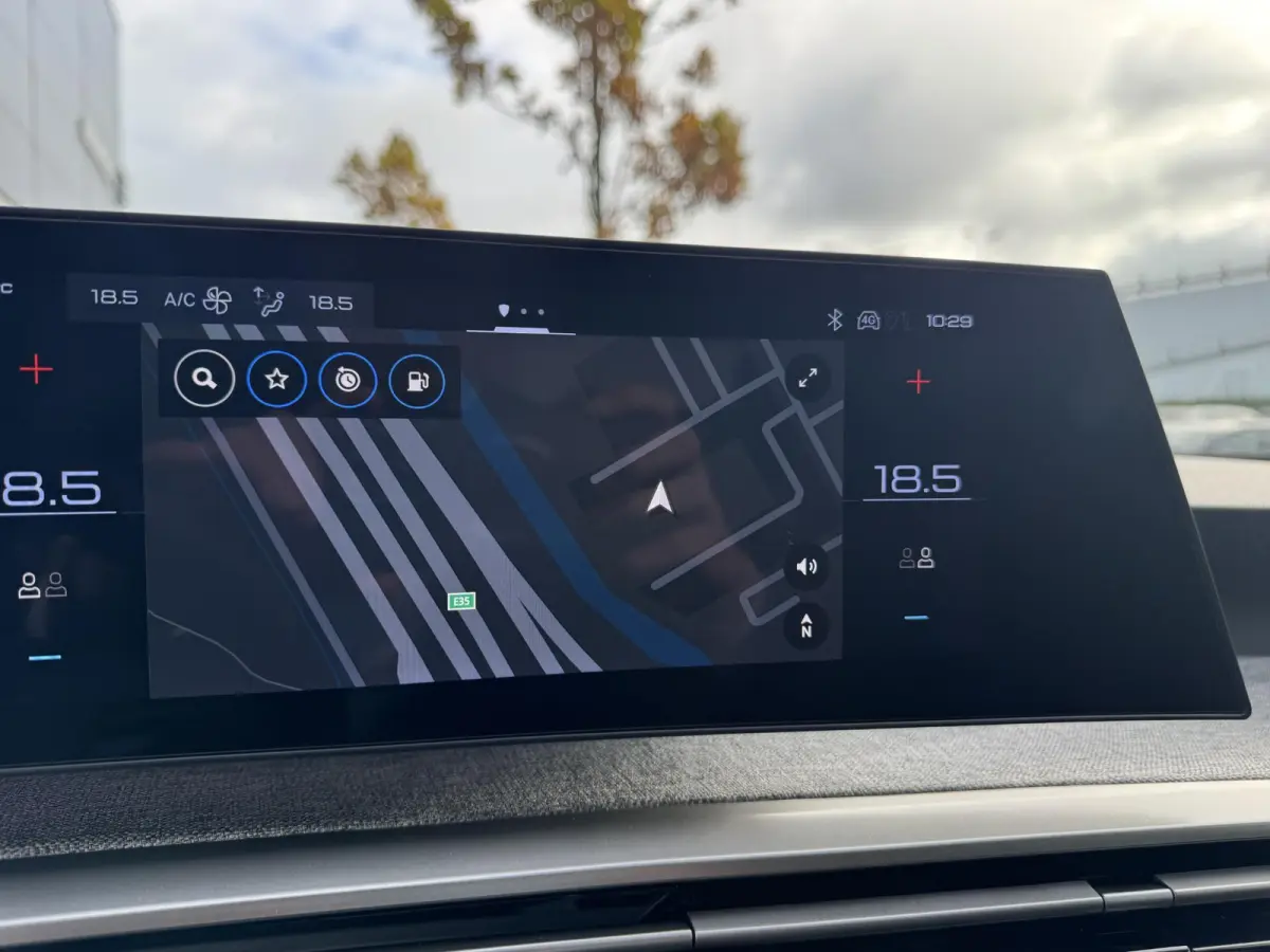 1.6 plug-in Hybrid 225 Allure