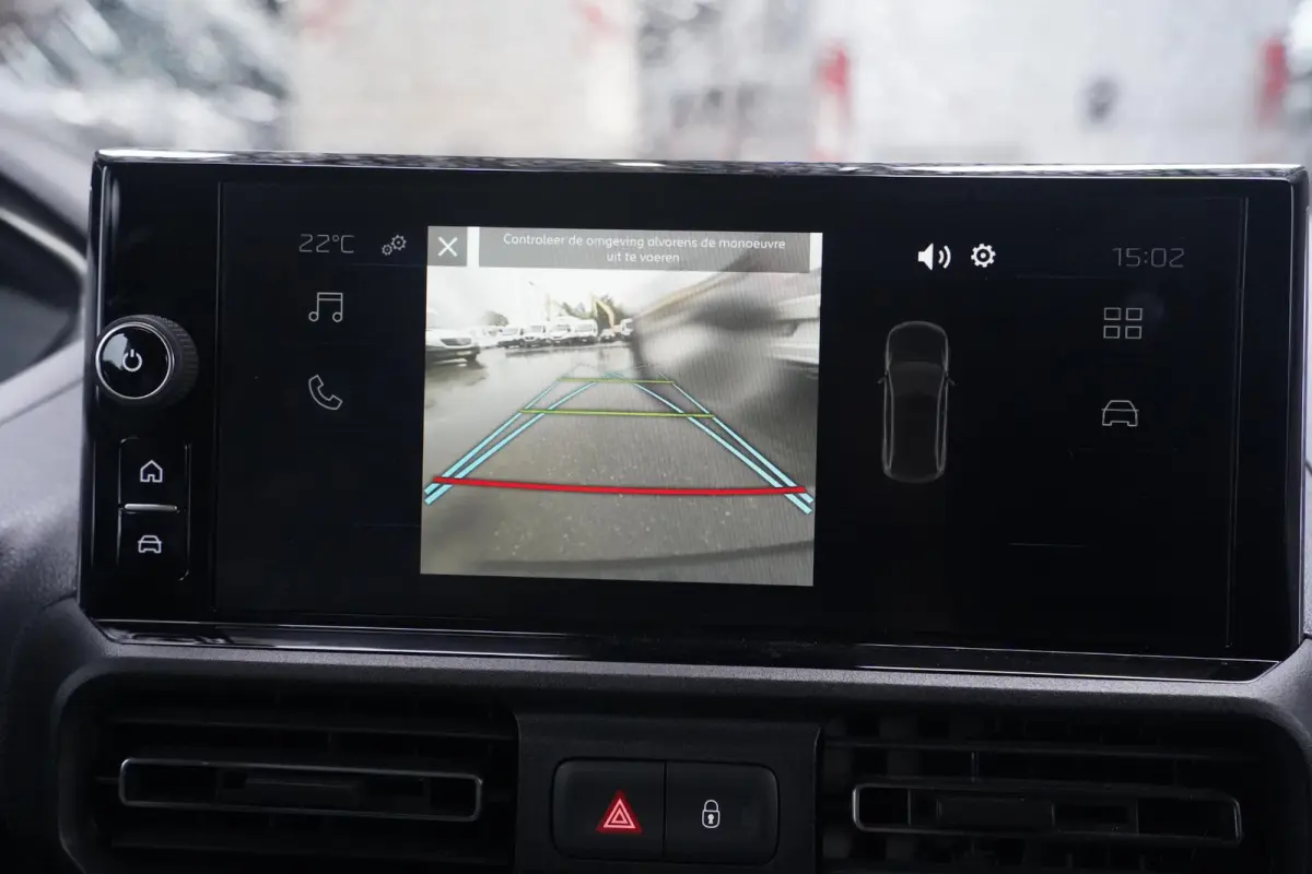 1.5 BlueHDi 102 pk L1 Nwe Model Airco, Apple Carplay, Camera achter, NAP, PDC achter, 2-Zits