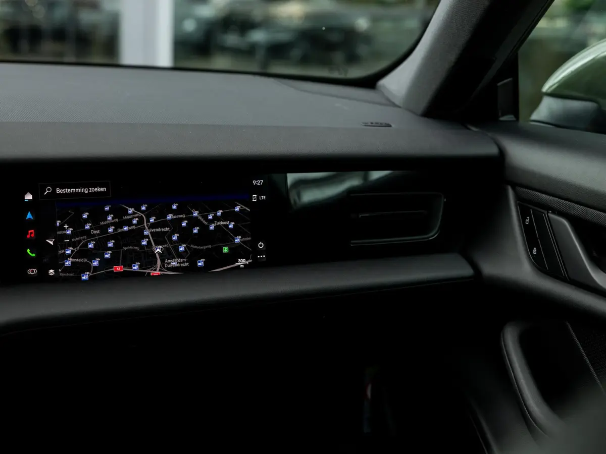 79 kWh | PANORAMA | PTS COLOR BLACK OLIVE | BIJRIJDERS DISPLAY | 95 % SOH | PORSCHE ELECTRIC SOUND | SPORT CHRONO | MEMORY | AMBIENTE LIGHT | 21 INCH RS SPYDER | LUCHTVERING | PASM| SURROUND