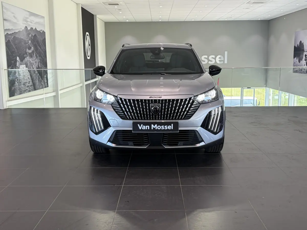 1.2 100 pk Allure Luxe | Hoge Instap! | Climate Control | Navigatie | Apple Carplay / Android Auto | Parkeersensoren