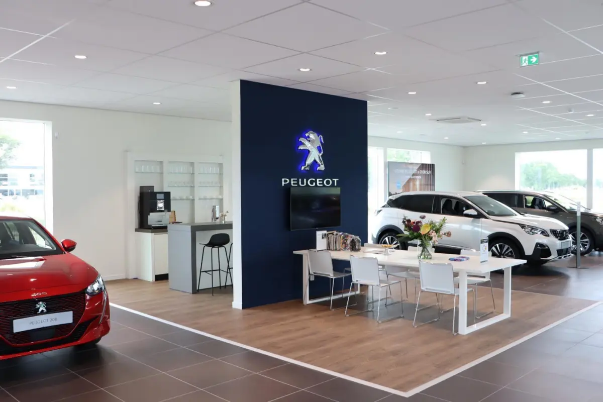 100PK Active Climate Control | Full Map Navigatie | Apple Carplay / Android Auto | Camera | Parkeersensoren