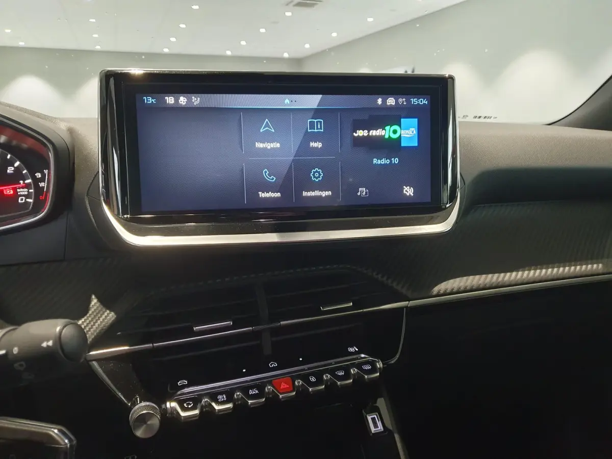 100PK Active Climate Control | Full Map Navigatie | Apple Carplay / Android Auto | Camera | Parkeersensoren