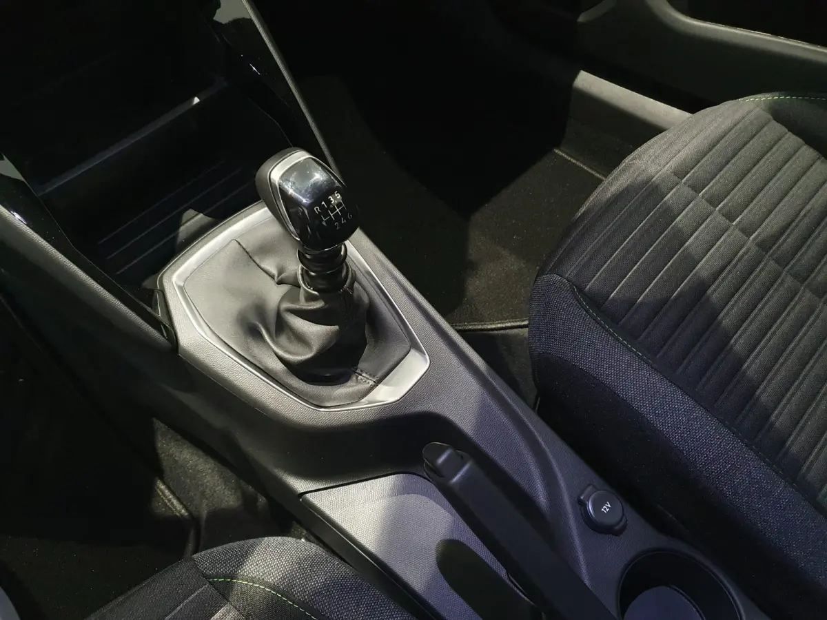 100PK Active Climate Control | Full Map Navigatie | Apple Carplay / Android Auto | Camera | Parkeersensoren