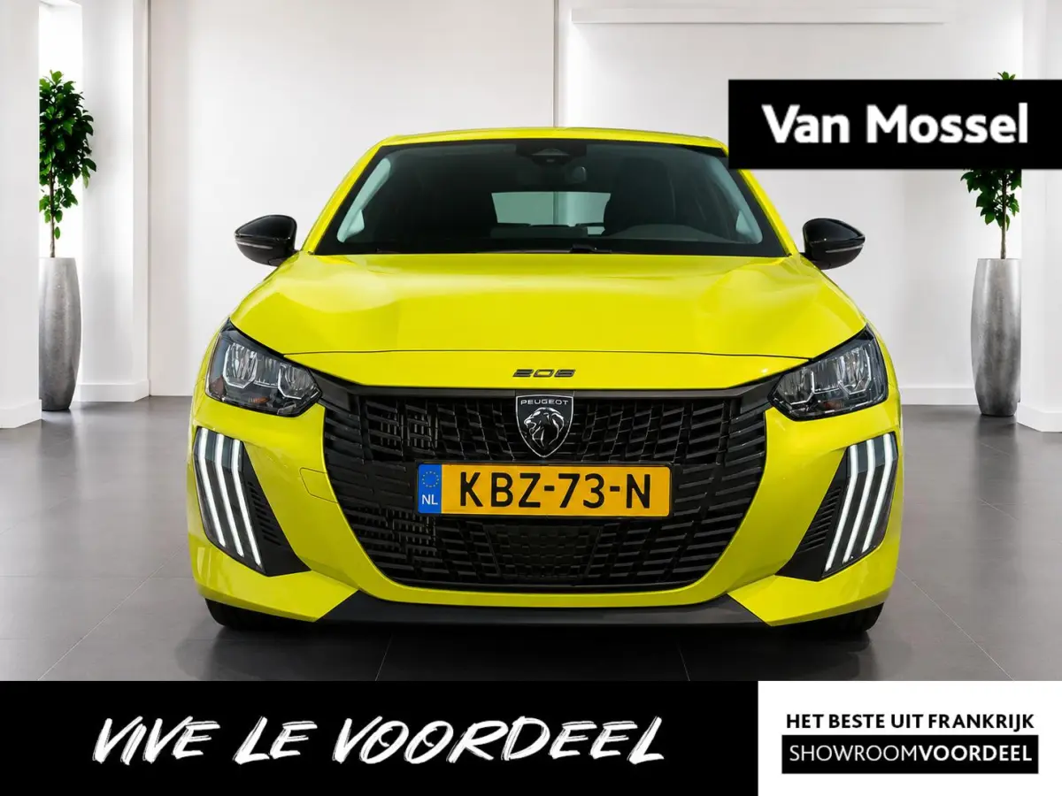 1.2 PureTech 100 Style | Navigatie | Apple Carplay/Android Auto | Parkeersensoren |