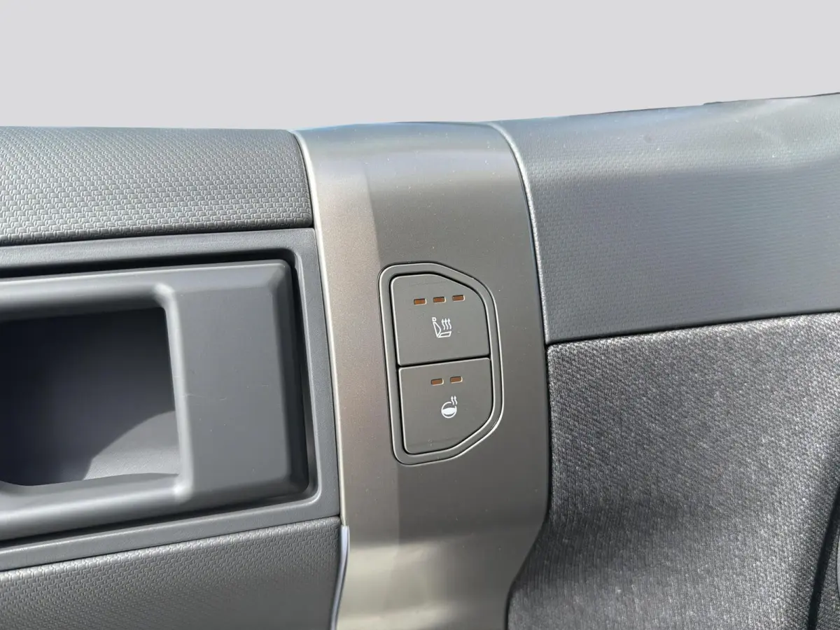 GT-Line Business Edition 81.4 kWh | Black Edition | Ambient lighting | 20" Lichtmtalen velgen | Privacy Glass | GT-Line interieur | Stoel- en stuurwielverwarming |