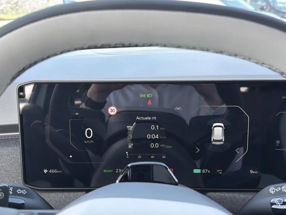 GT-Line Business Edition 81.4 kWh | Black Edition | Ambient lighting | 20" Lichtmtalen velgen | Privacy Glass | GT-Line interieur | Stoel- en stuurwielverwarming |