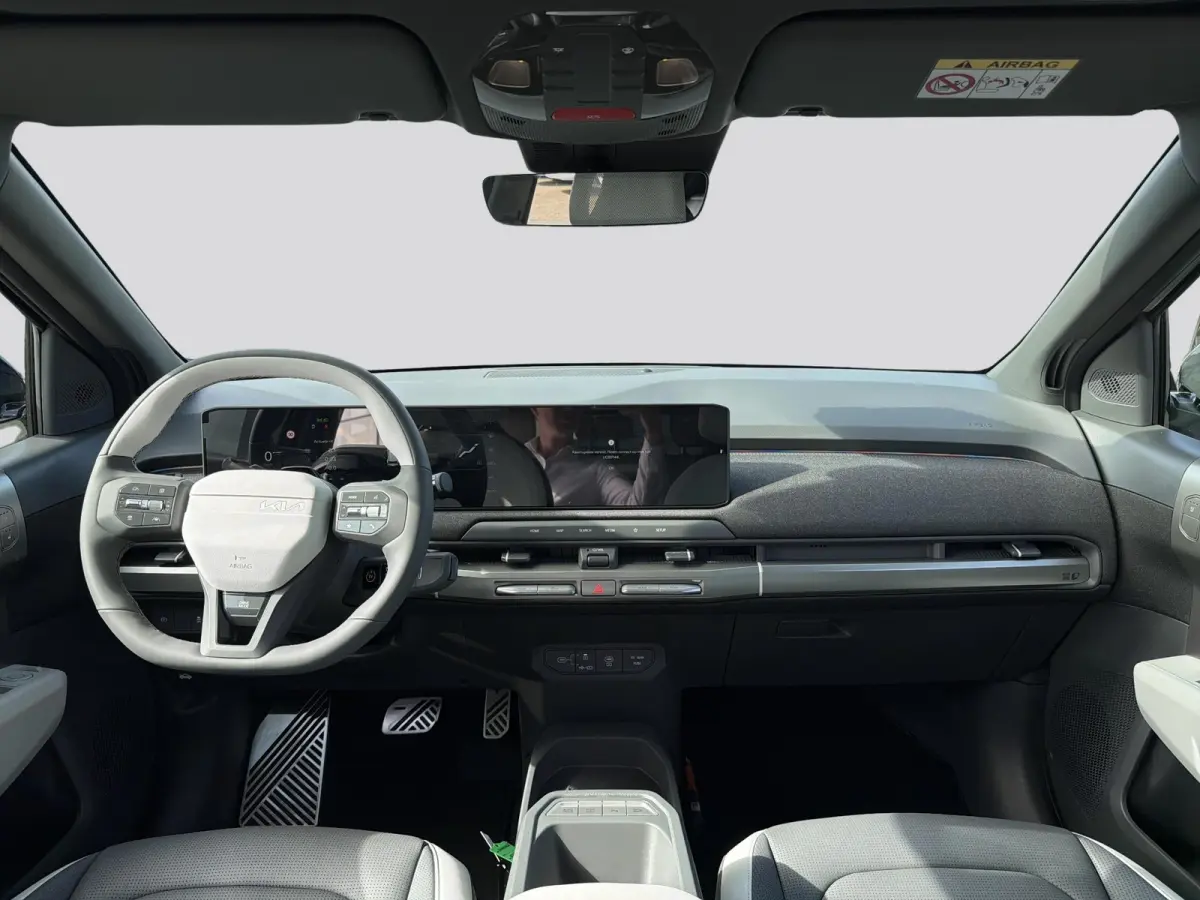GT-Line Business Edition 81.4 kWh | Black Edition | Ambient lighting | 20" Lichtmtalen velgen | Privacy Glass | GT-Line interieur | Stoel- en stuurwielverwarming |