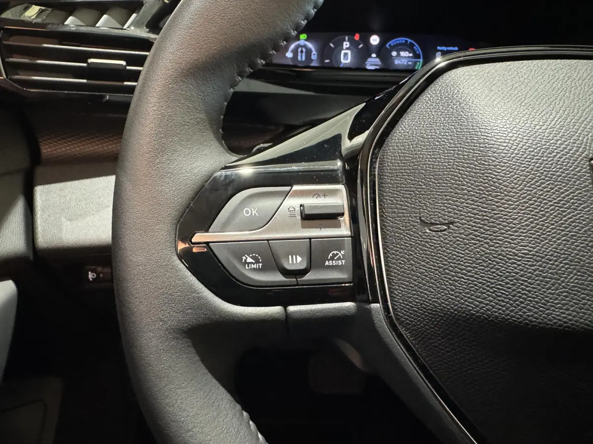 1.2 Hybrid 145 e-DCS6 Style | Automaat | Climate Control | Full Map Navigatie | Apple Carplay / Android Auto | Parkeersensoren Achter | Lichtmetalen Velgen 16"