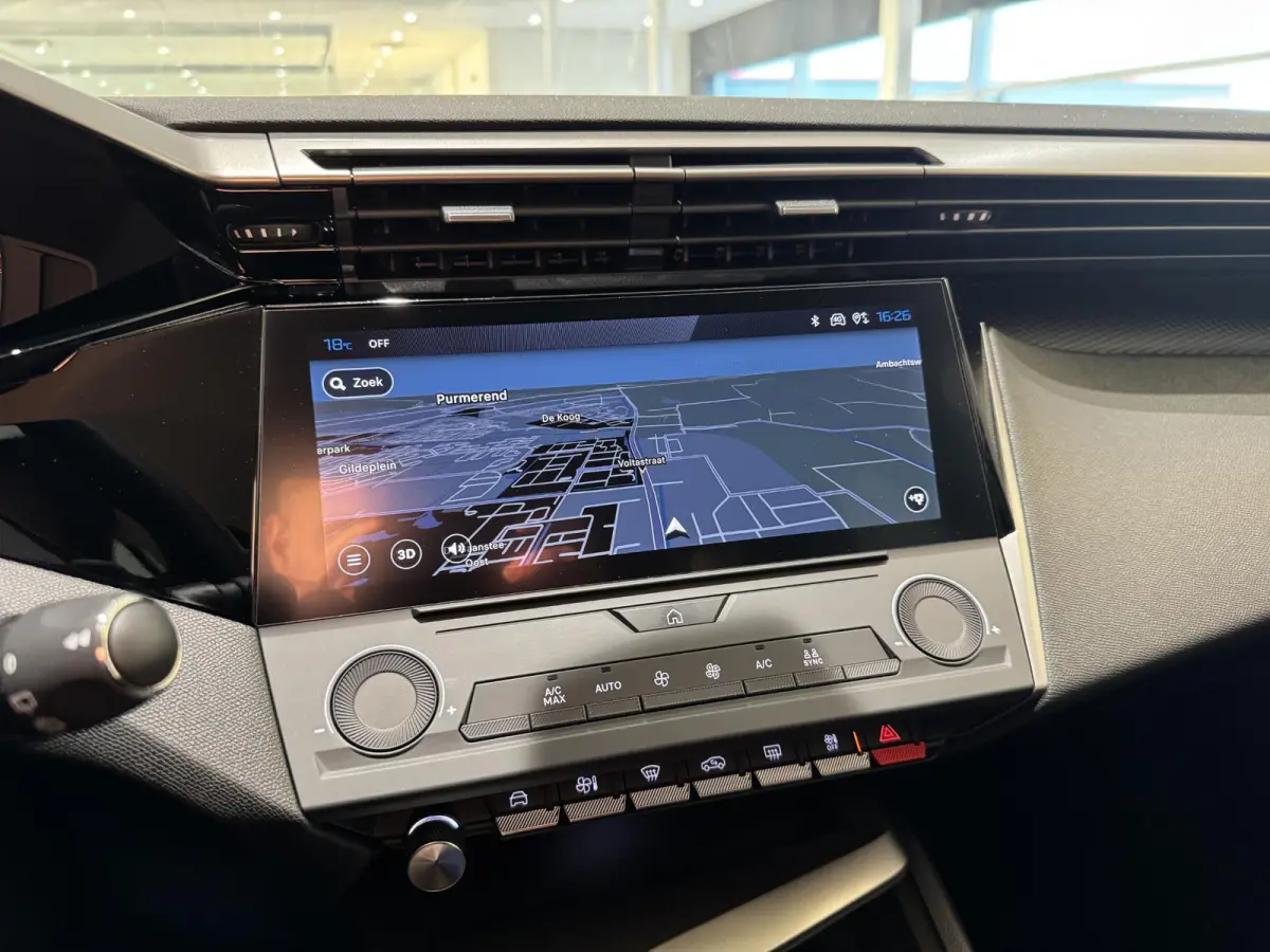 1.2 Hybrid 145 e-DCS6 Style | Automaat | Climate Control | Full Map Navigatie | Apple Carplay / Android Auto | Parkeersensoren Achter | Lichtmetalen Velgen 16"