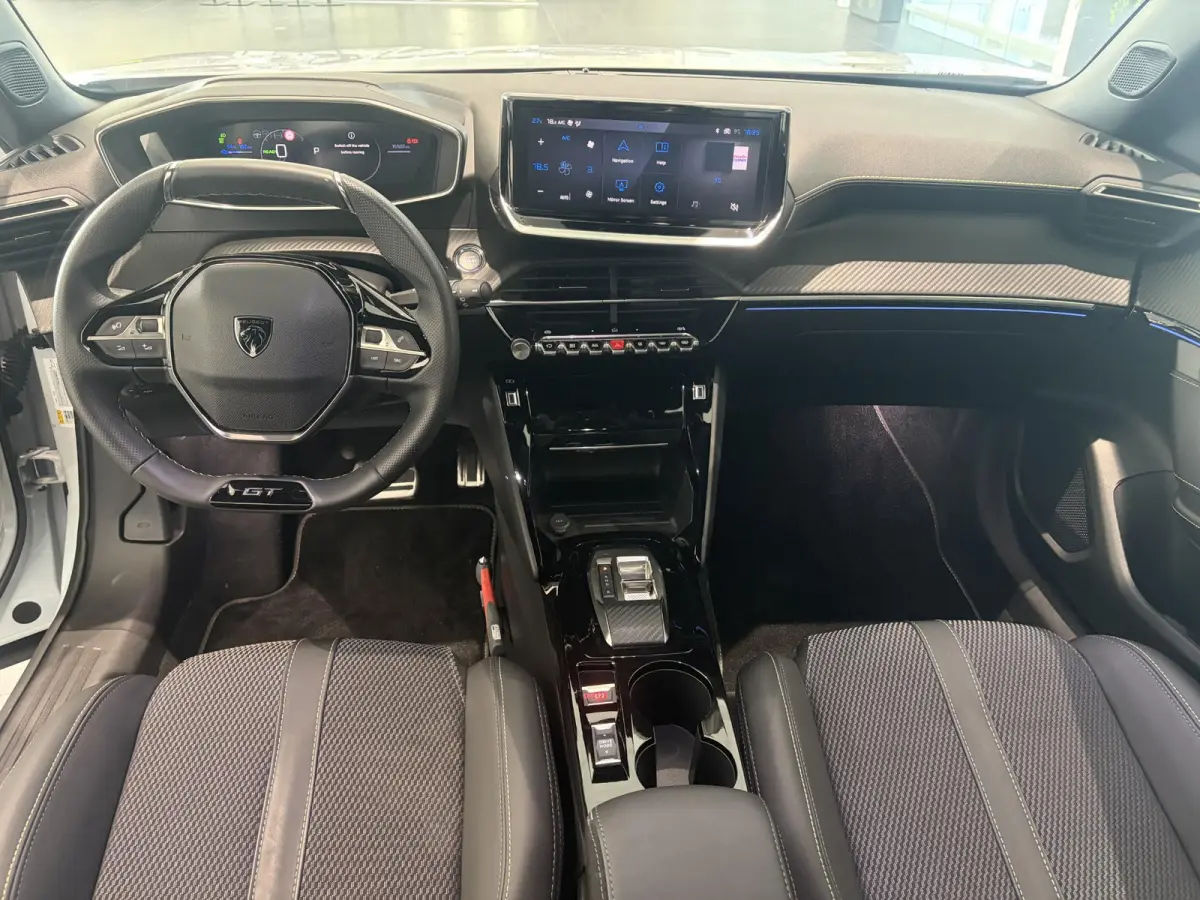 EV GT Avantage 54 kWh SoH 96% | Climate Control | Navigatie | 360 Camera | Parkeersensoren | Apple Carplay / Android Auto