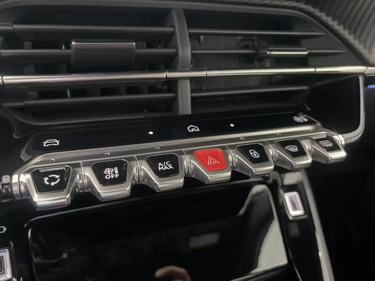 EV GT Avantage 54 kWh SoH 96% | Climate Control | Navigatie | 360 Camera | Parkeersensoren | Apple Carplay / Android Auto