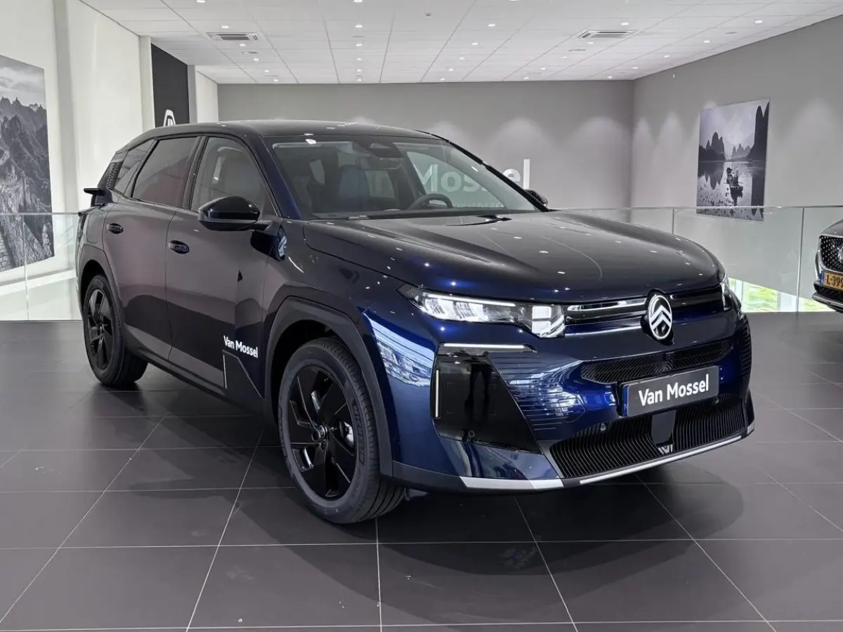 1.2 Hybrid 145 Max | Automaat | Climate Control | Full Map Navigatie | Apple Carplay / Android Auto | 360 Camera | Parkeersensoren | Bekleding Half Leder