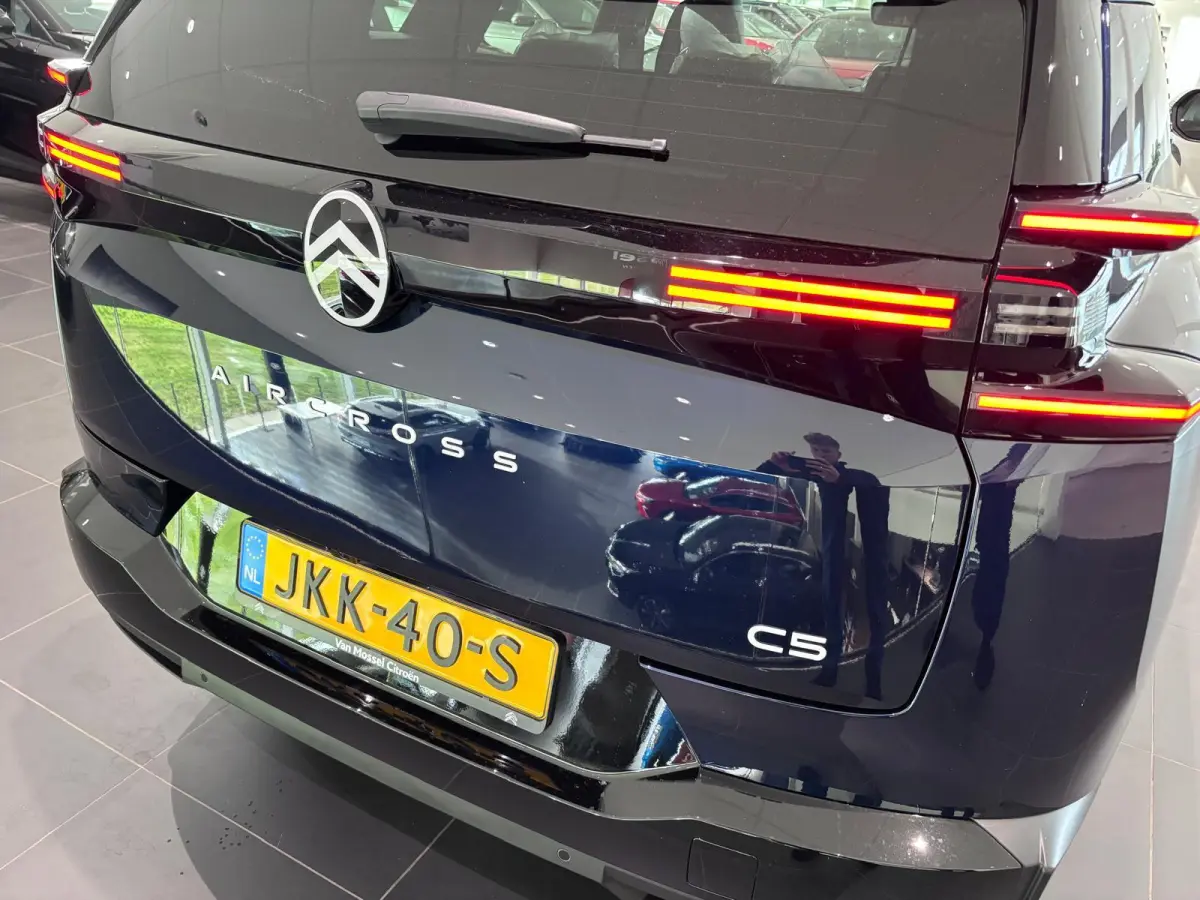 1.2 Hybrid 145 Max | Automaat | Climate Control | Full Map Navigatie | Apple Carplay / Android Auto | 360 Camera | Parkeersensoren | Bekleding Half Leder