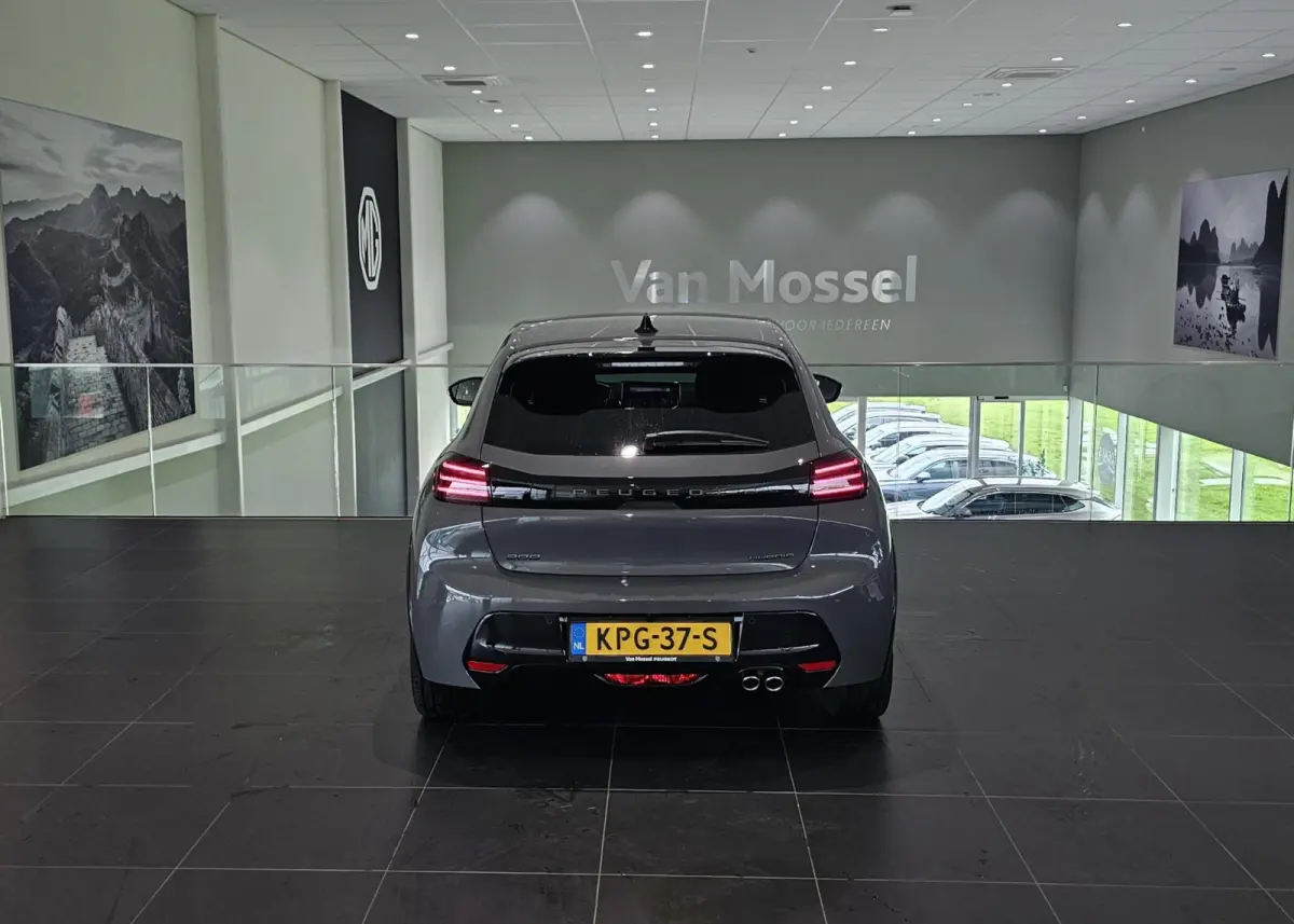 1.2 Hybrid 145 e-DCS6 GT | APPLE CARPLAY & ANDROID AUTO | CAMERA VOOR EN ACHTER | MASSAGE STOEL | STOELVERWARMING | DEMO AUTO |