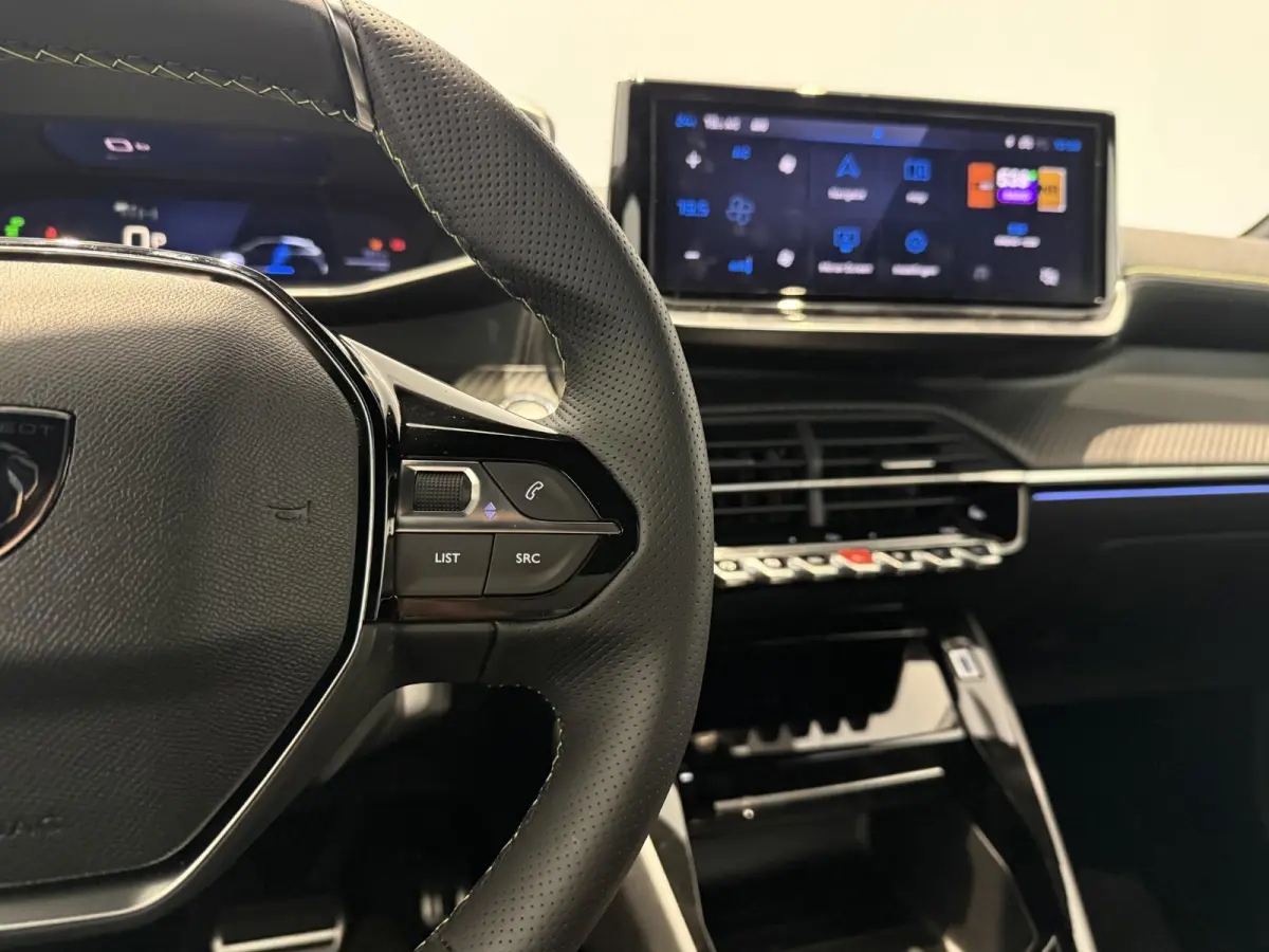 1.2 Hybrid 145 e-DCS6 GT | APPLE CARPLAY & ANDROID AUTO | CAMERA VOOR EN ACHTER | MASSAGE STOEL | STOELVERWARMING | DEMO AUTO |