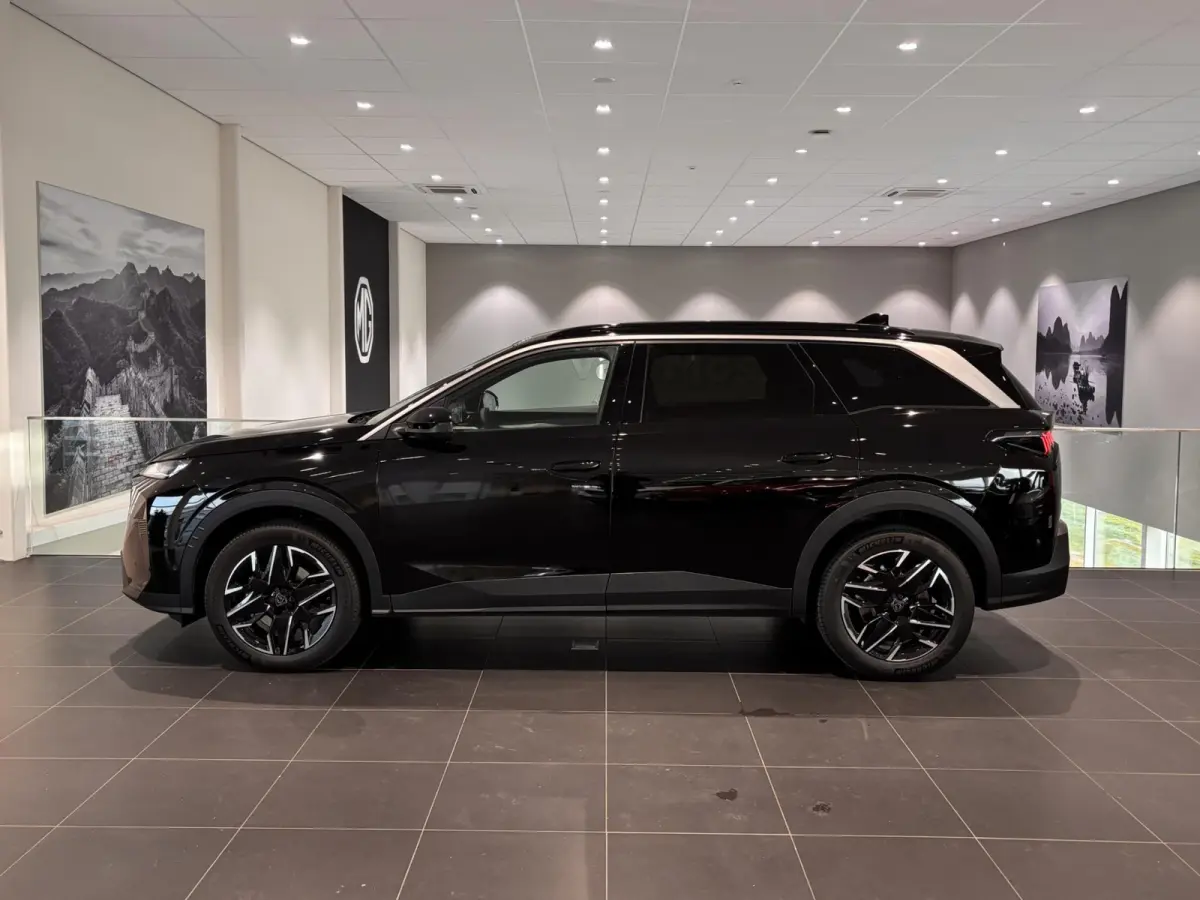 1.2 Hybrid 145 Allure 7 zitplaatsen Automaat | Climate Control | Full Map Navigatie | Apple Carplay / Android Auto | 360 Camera | Parkeersensoren | Bekleding Half Leder