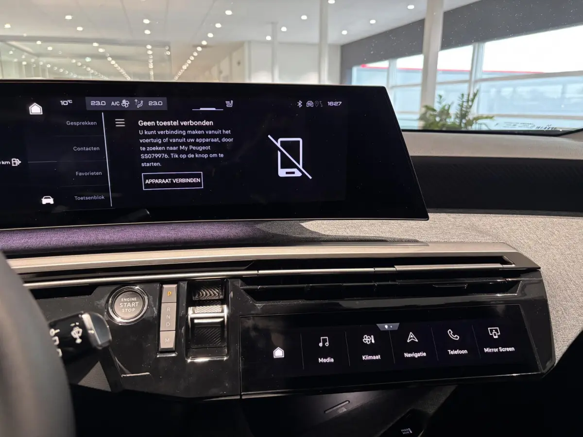 1.2 Hybrid 145 Allure 7 zitplaatsen Automaat | Climate Control | Full Map Navigatie | Apple Carplay / Android Auto | 360 Camera | Parkeersensoren | Bekleding Half Leder