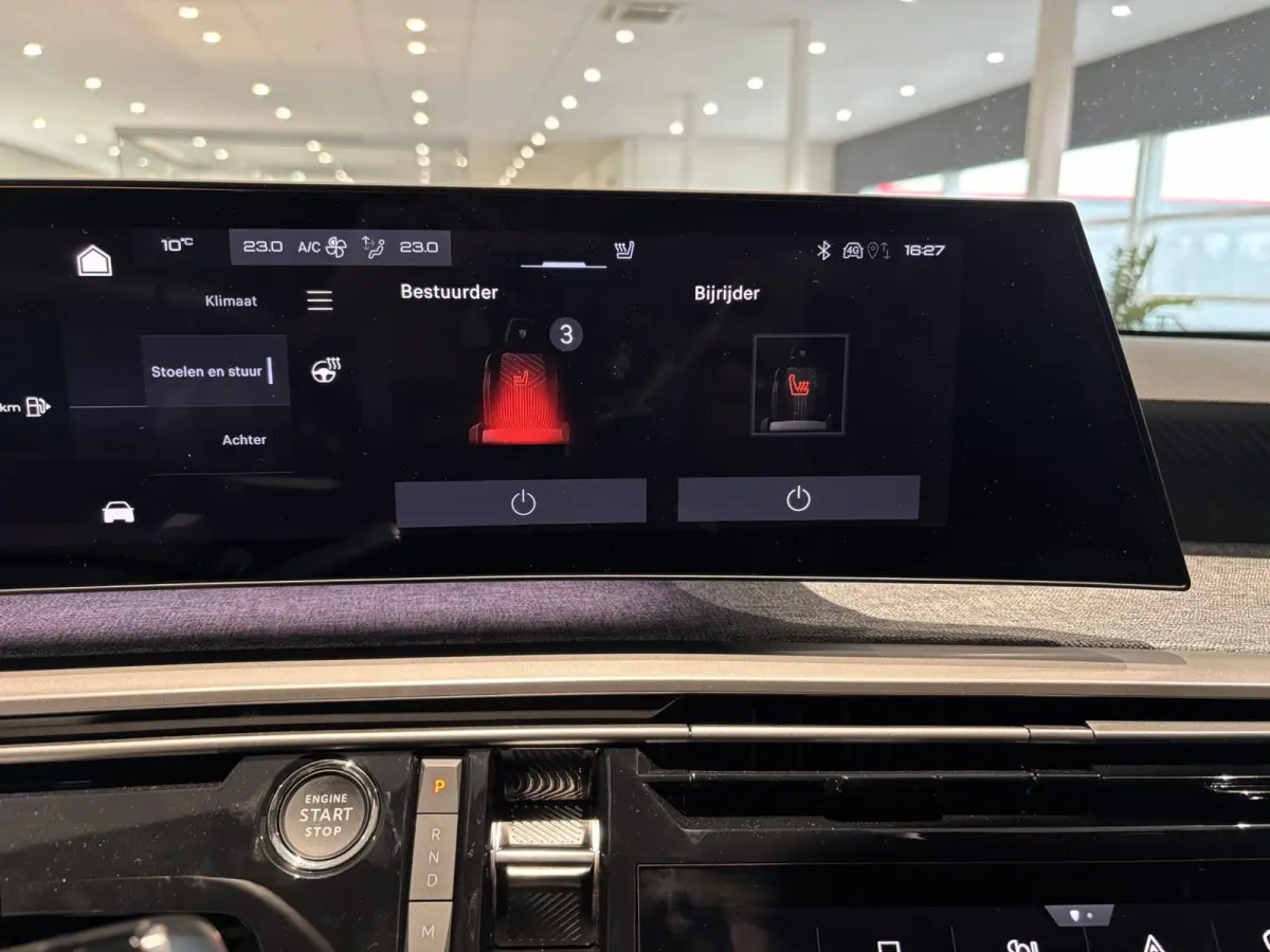 1.2 Hybrid 145 Allure 7 zitplaatsen Automaat | Climate Control | Full Map Navigatie | Apple Carplay / Android Auto | 360 Camera | Parkeersensoren | Bekleding Half Leder