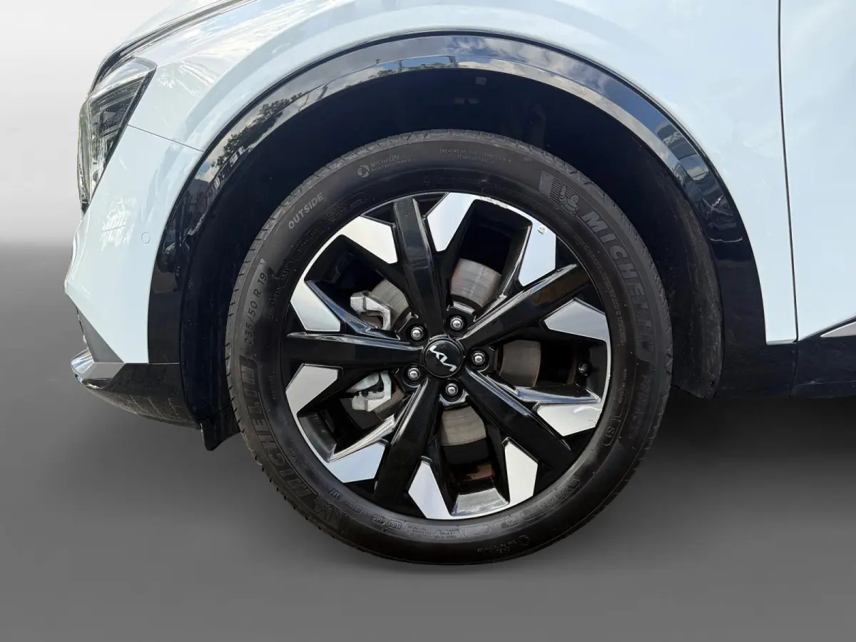 1.6 T-GDi PHEV DynamicPlusLine | Airco | Navi | 360 Camera | LM Velgen | Panoramadak | Stoelverwarming | Stuurverwarming |