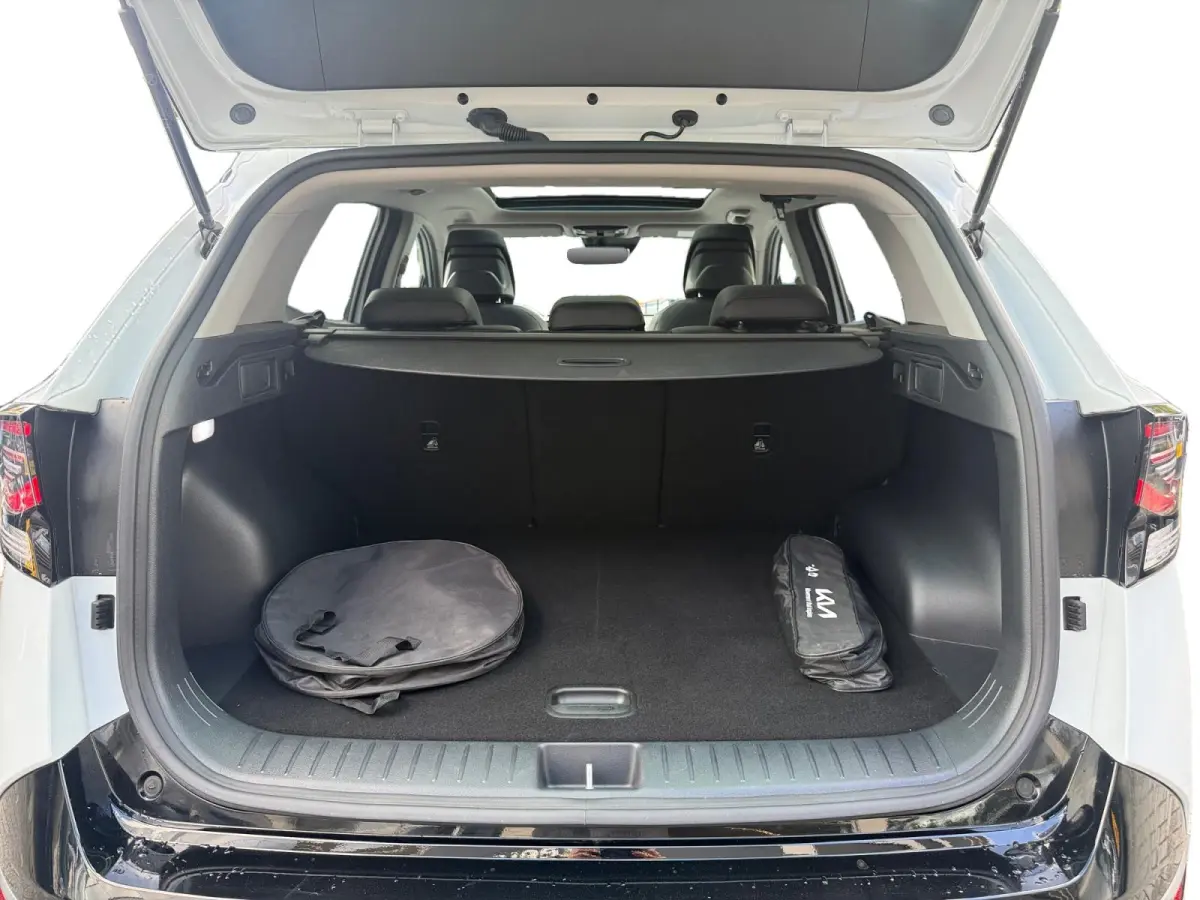1.6 T-GDi PHEV DynamicPlusLine | Airco | Navi | 360 Camera | LM Velgen | Panoramadak | Stoelverwarming | Stuurverwarming |
