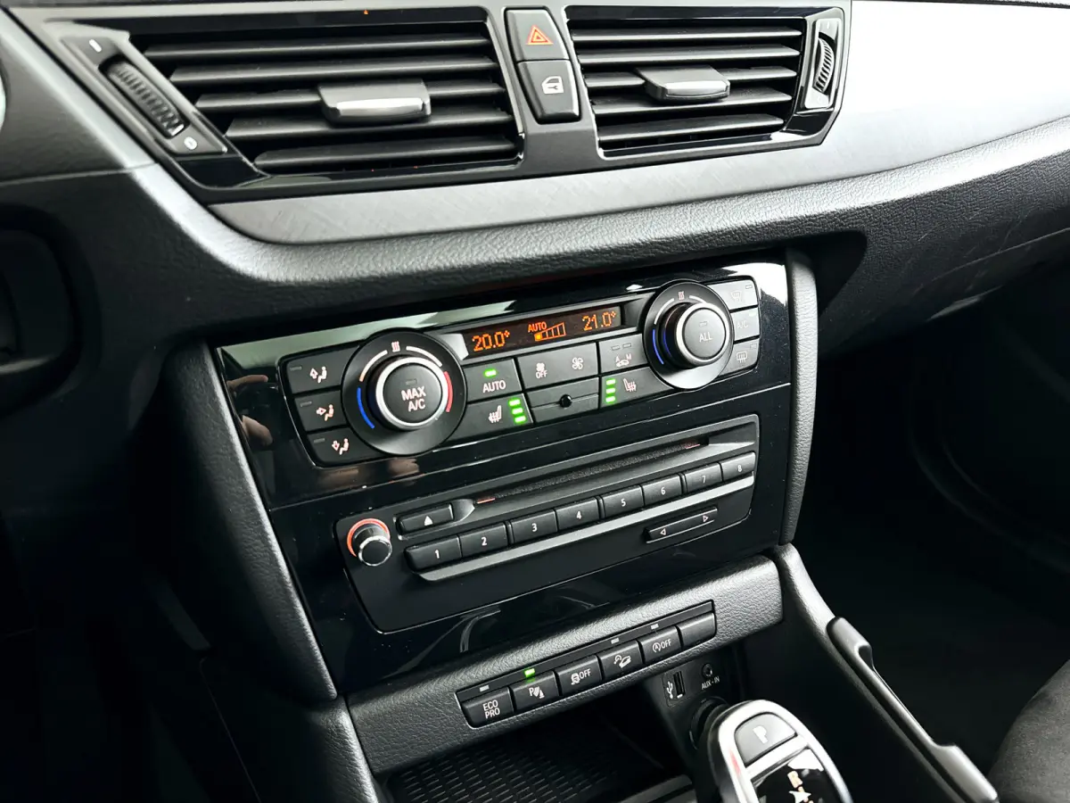 xDrive28i High Executive | Panoramadak | Park assist | Cruise control