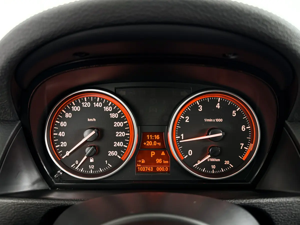 xDrive28i High Executive | Panoramadak | Park assist | Cruise control