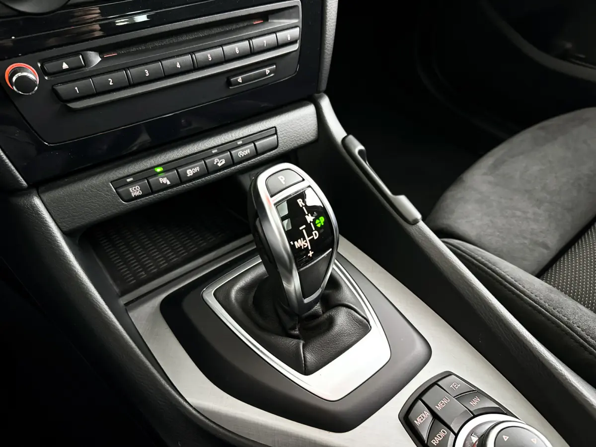 xDrive28i High Executive | Panoramadak | Park assist | Cruise control