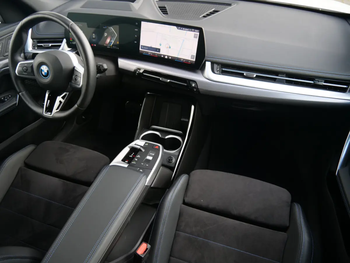 xDrive25e M-Sport Pro 245 Pk Automaat Navi / DAB / Apple Carplay / Camera's / Stoelverwarming