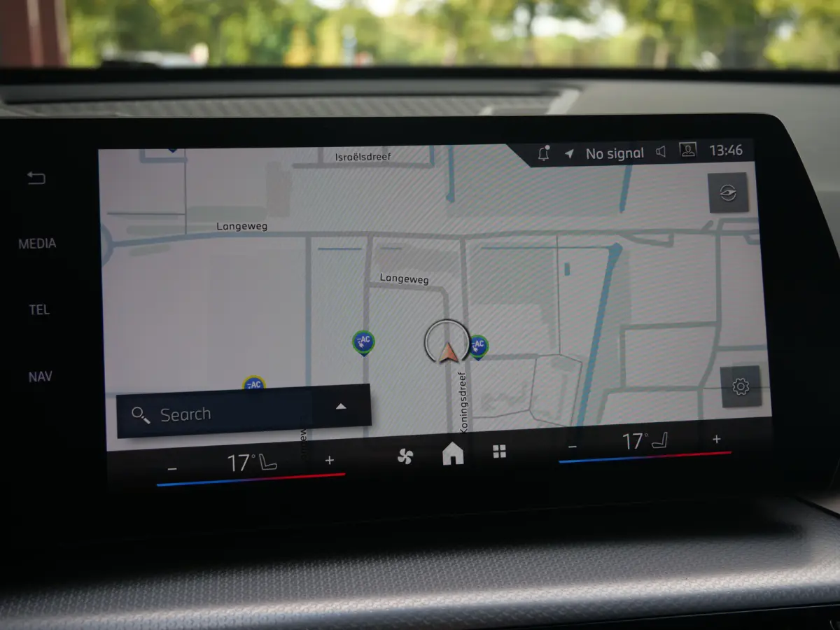 xDrive25e M-Sport Pro 245 Pk Automaat Navi / DAB / Apple Carplay / Camera's / Stoelverwarming