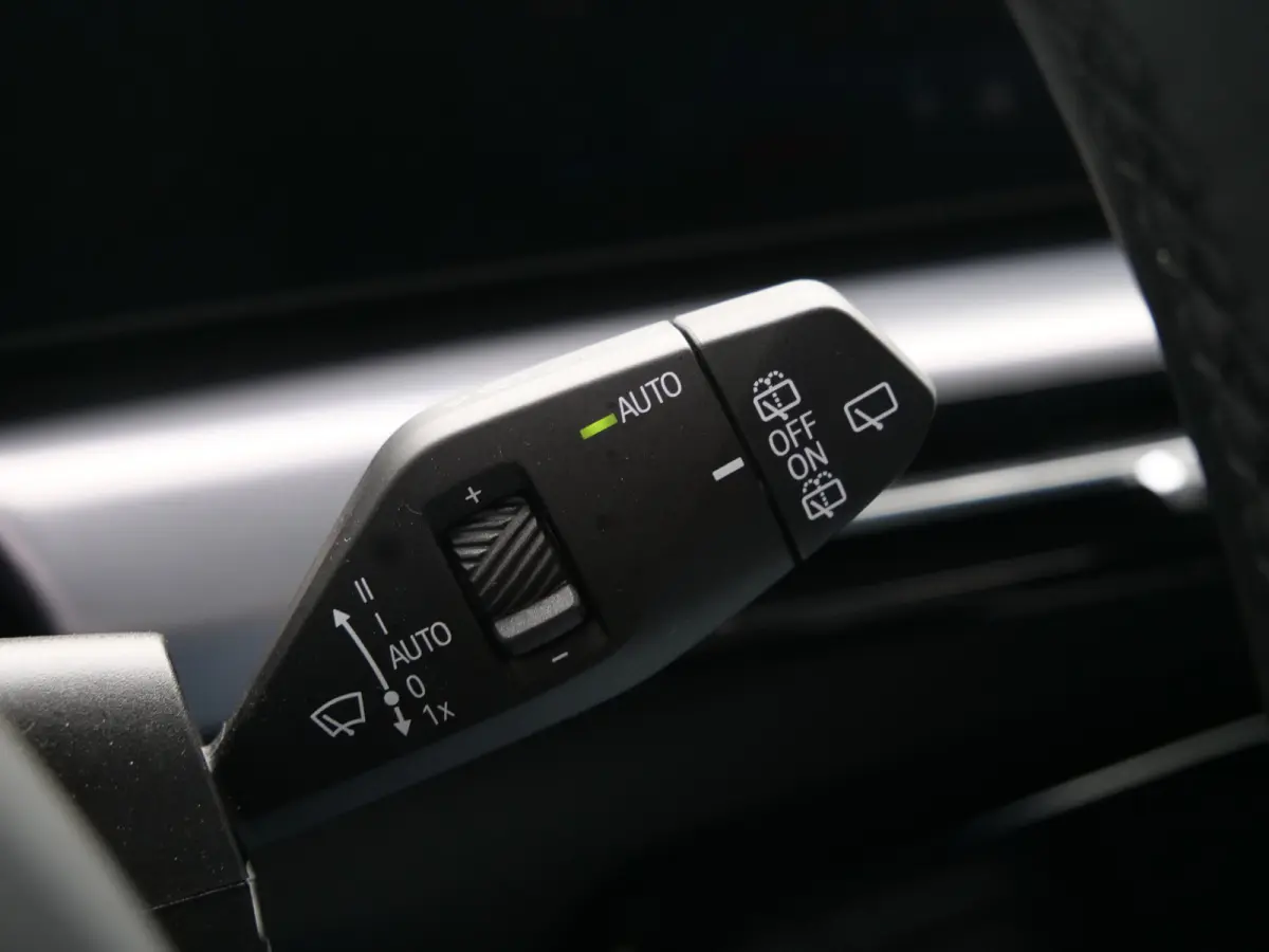 xDrive25e M-Sport Pro 245 Pk Automaat Navi / DAB / Apple Carplay / Camera's / Stoelverwarming