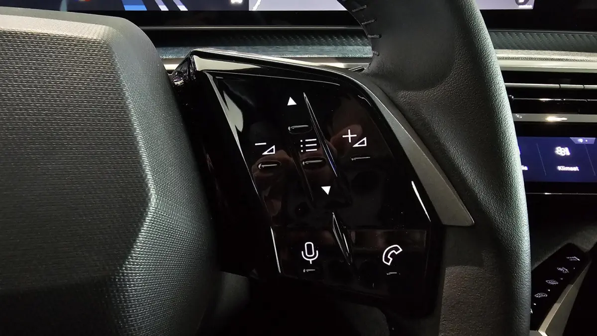1.2 Hybrid 145 Allure 7p | 21% BTW VRIJE WEKEN | STOELVERWARMING | PANORAMIC NAVIGATION | NIEUWE AUTO DIRECT RIJDEN