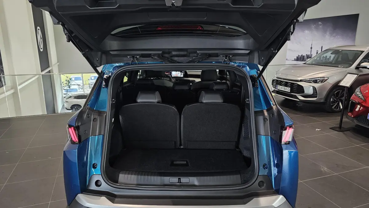 1.2 Hybrid 145 Allure 7p | 21% BTW VRIJE WEKEN | STOELVERWARMING | PANORAMIC NAVIGATION | NIEUWE AUTO DIRECT RIJDEN