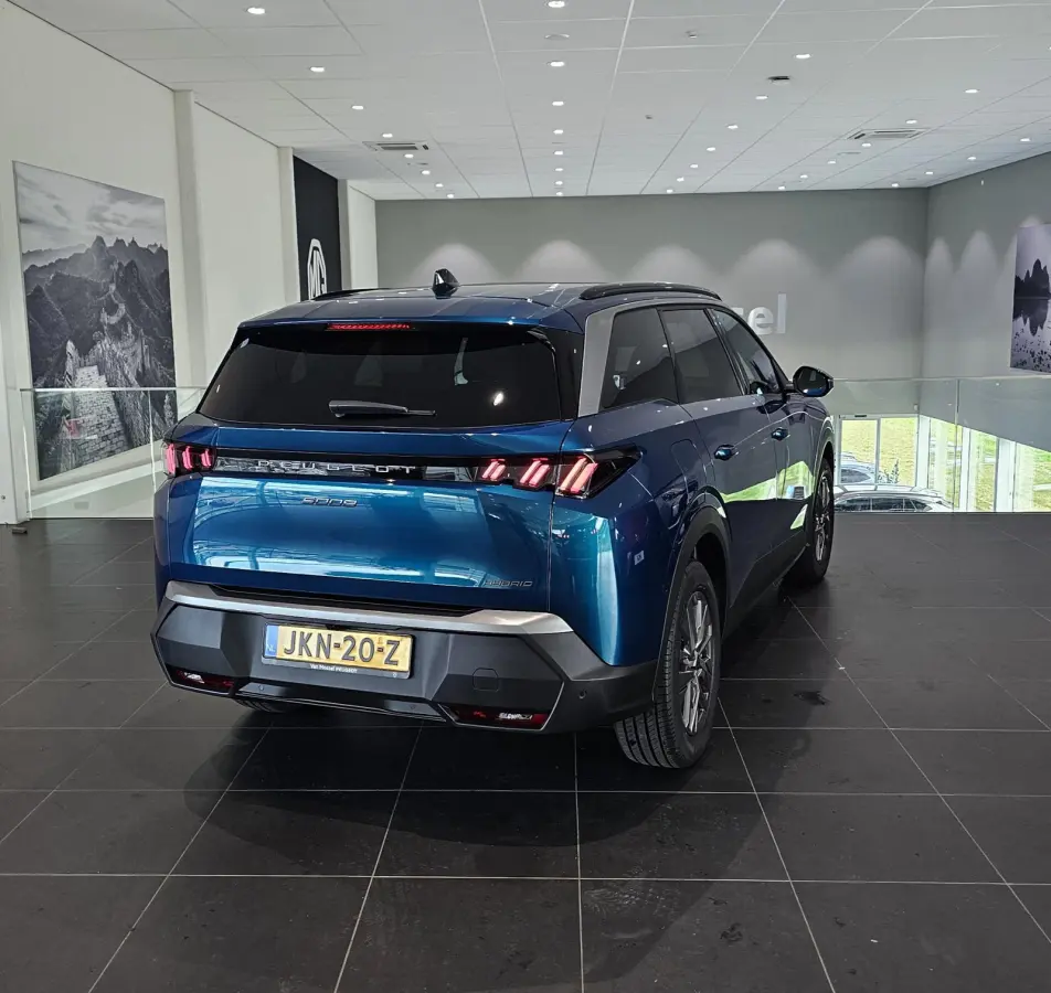 1.2 Hybrid 145 Allure 7p | 21% BTW VRIJE WEKEN | STOELVERWARMING | PANORAMIC NAVIGATION | NIEUWE AUTO DIRECT RIJDEN