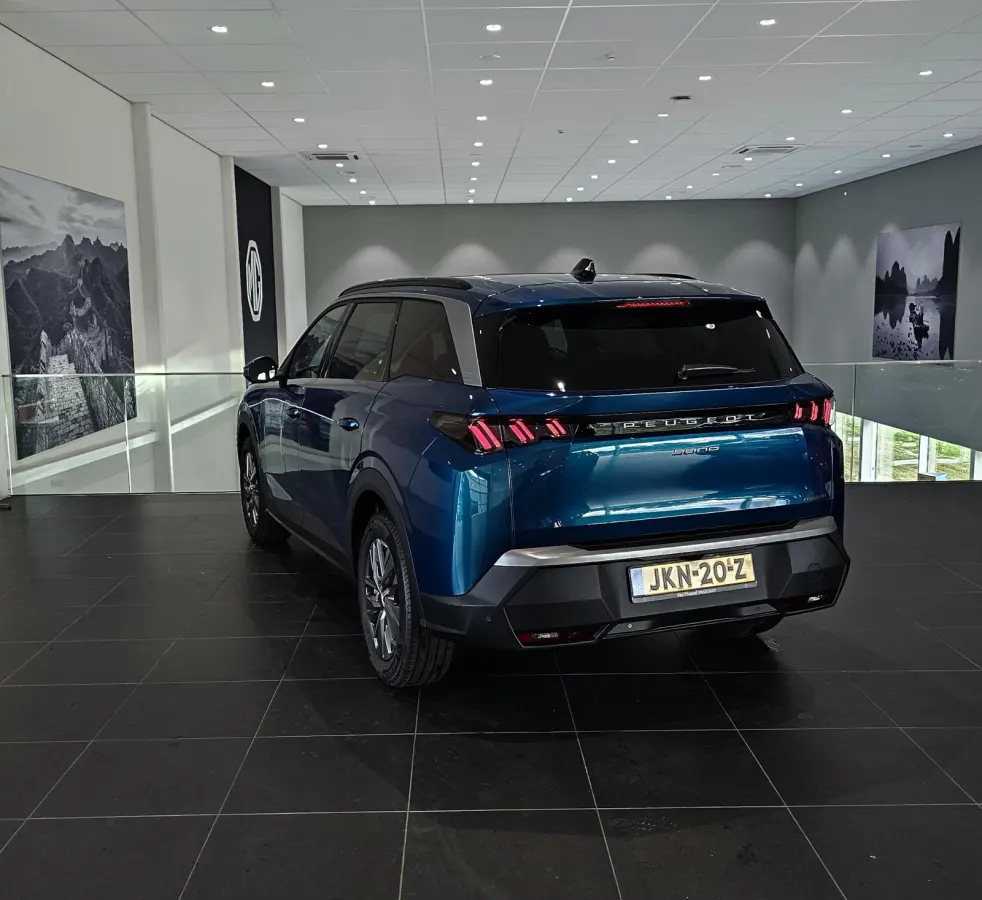 1.2 Hybrid 145 Allure 7p | 21% BTW VRIJE WEKEN | STOELVERWARMING | PANORAMIC NAVIGATION | NIEUWE AUTO DIRECT RIJDEN