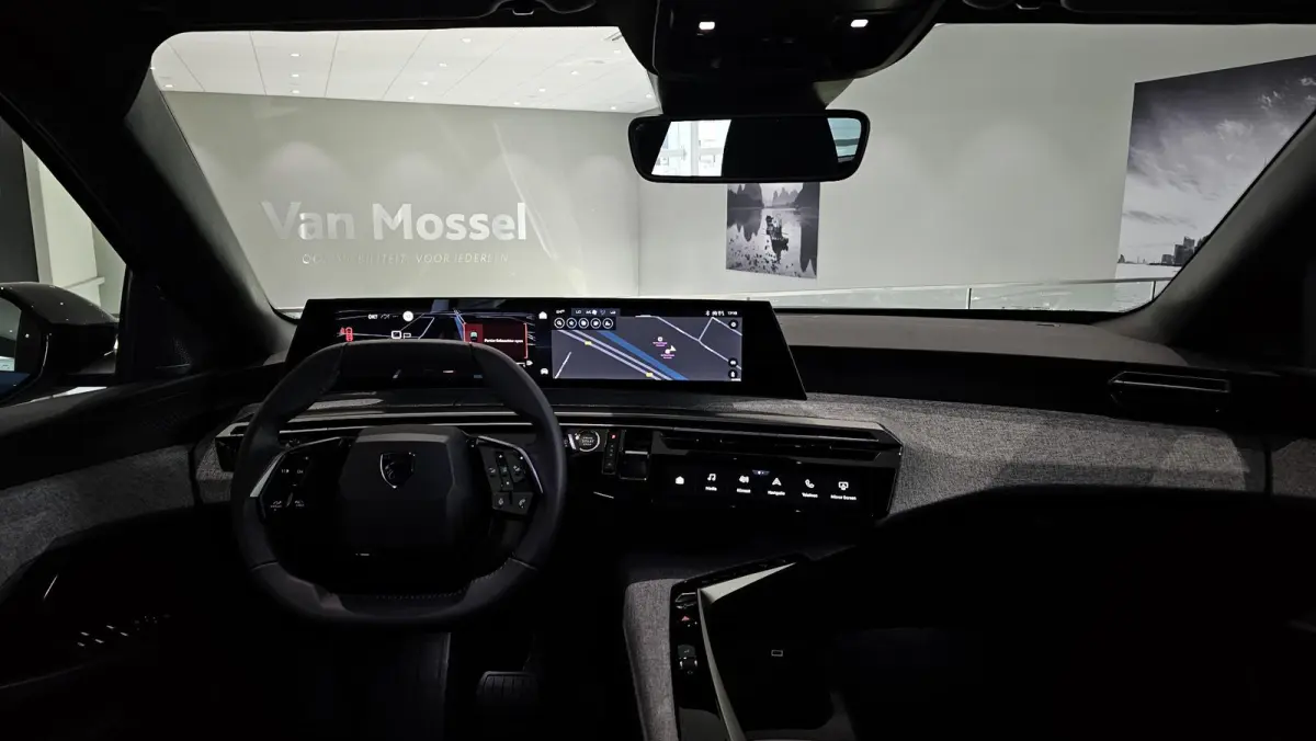 1.2 Hybrid 145 Allure 7p | 21% BTW VRIJE WEKEN | STOELVERWARMING | PANORAMIC NAVIGATION | NIEUWE AUTO DIRECT RIJDEN