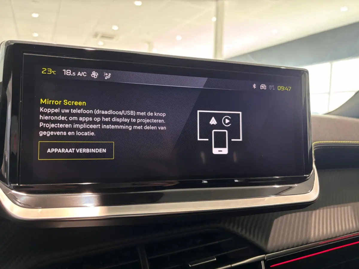 EV GT 54 kWh | ALCANTARA EXCLUSIVE INTERIEUR | VISION PACK | PEUGEOT I CONNECT PACK | ADVANCED NAVIGATION PACK |