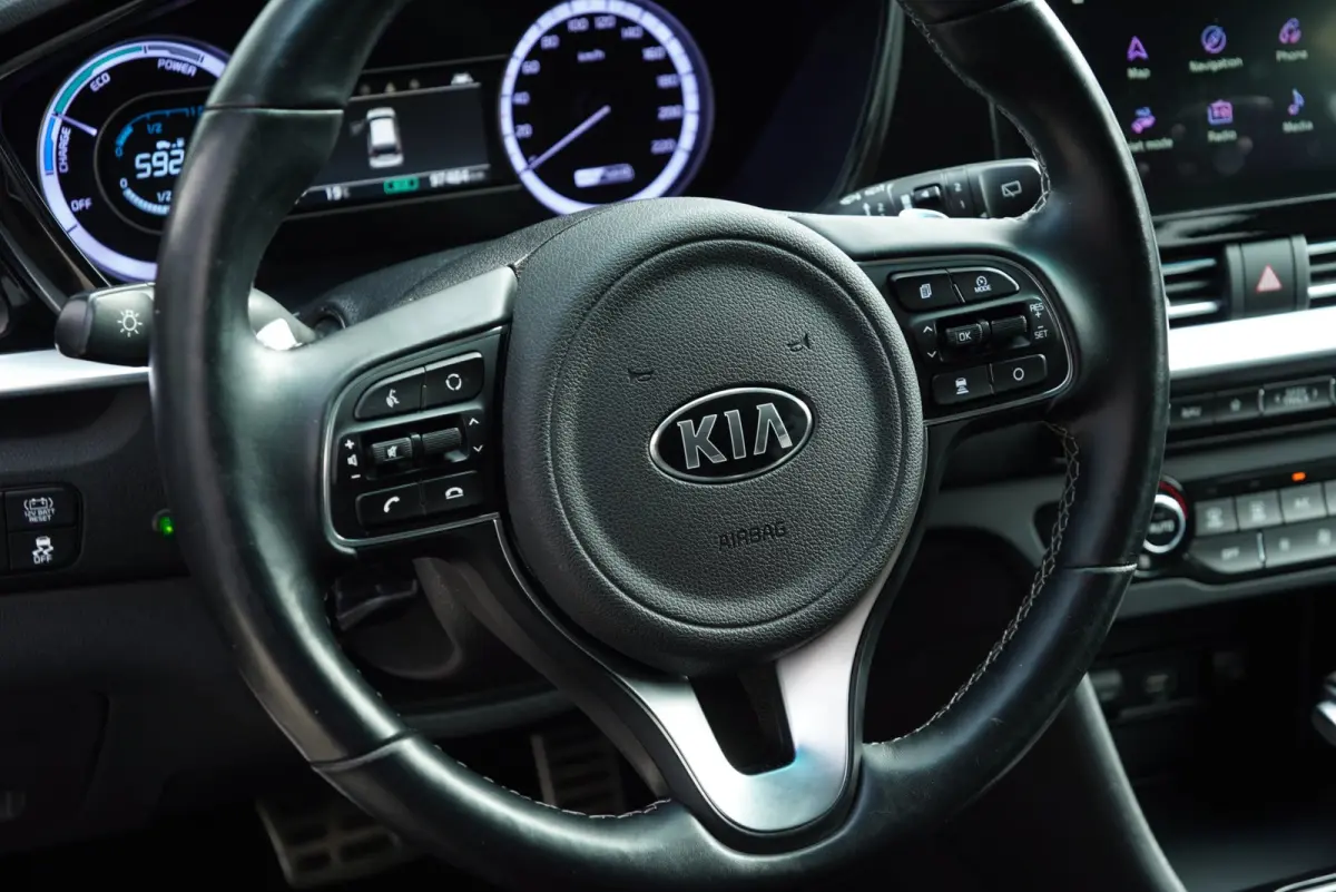 2021|1.6 GDi Hybrid|DynamicPlusLine|Automaat|Leder|Stoelverwarming|Adaptive Cruise|Navi|CarPlay|Camera