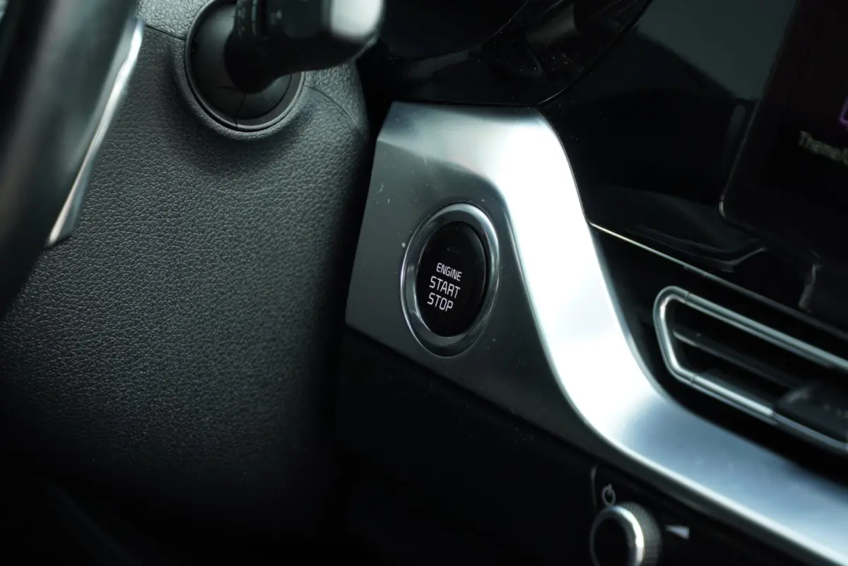 2021|1.6 GDi Hybrid|DynamicPlusLine|Automaat|Leder|Stoelverwarming|Adaptive Cruise|Navi|CarPlay|Camera