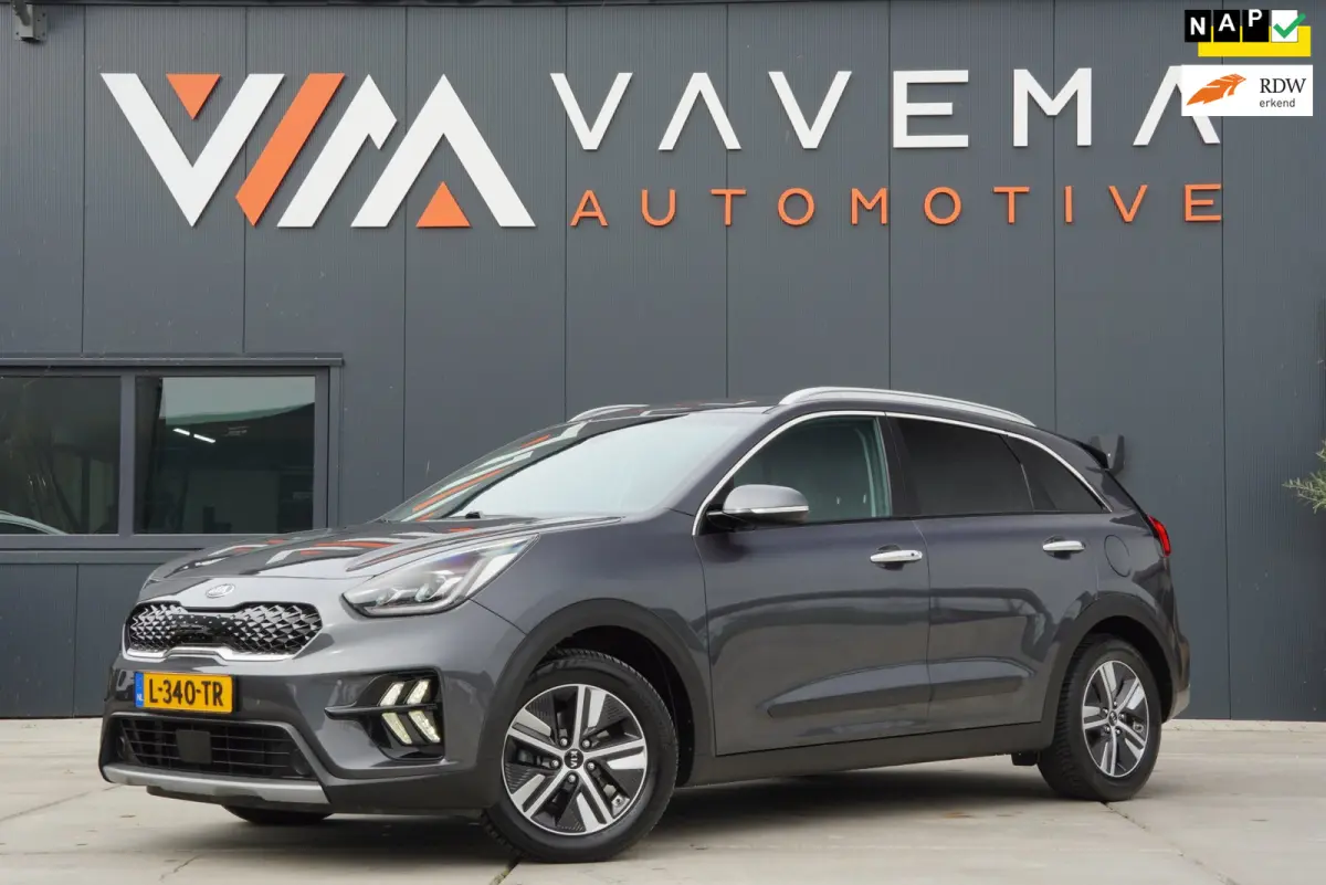2021|1.6 GDi Hybrid|DynamicPlusLine|Automaat|Leder|Stoelverwarming|Adaptive Cruise|Navi|CarPlay|Camera