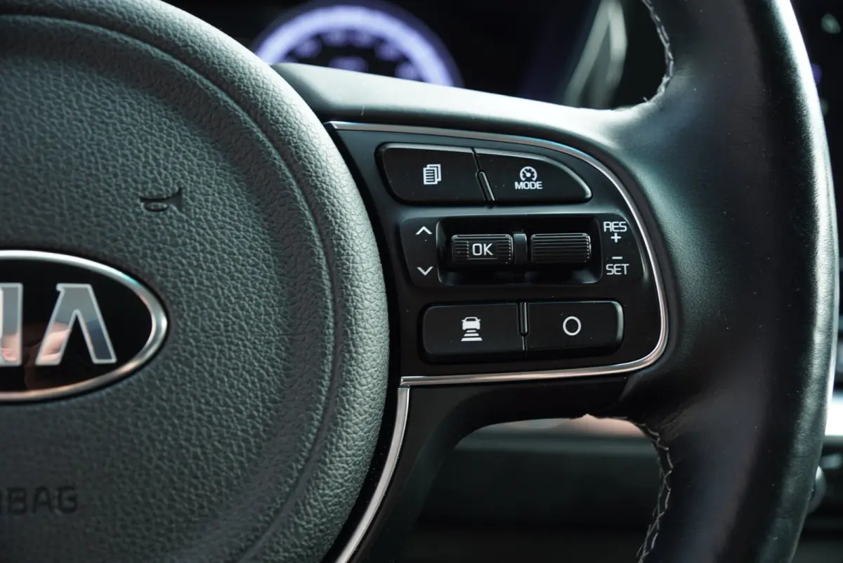 2021|1.6 GDi Hybrid|DynamicPlusLine|Automaat|Leder|Stoelverwarming|Adaptive Cruise|Navi|CarPlay|Camera