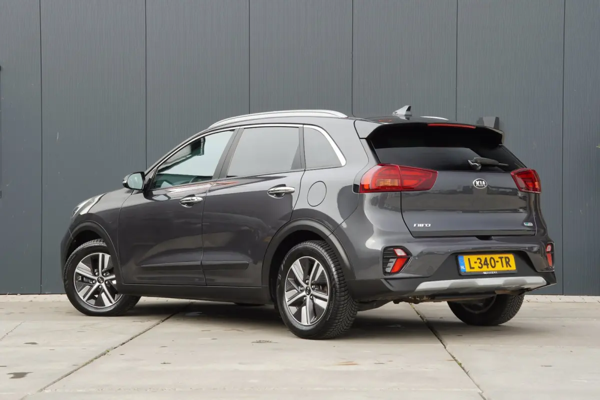 2021|1.6 GDi Hybrid|DynamicPlusLine|Automaat|Leder|Stoelverwarming|Adaptive Cruise|Navi|CarPlay|Camera