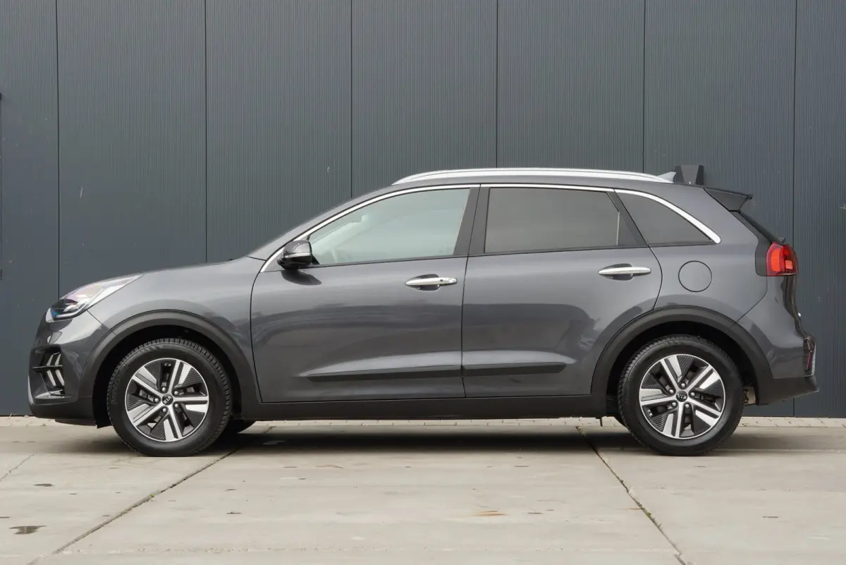 2021|1.6 GDi Hybrid|DynamicPlusLine|Automaat|Leder|Stoelverwarming|Adaptive Cruise|Navi|CarPlay|Camera