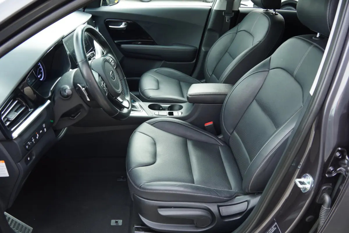 2021|1.6 GDi Hybrid|DynamicPlusLine|Automaat|Leder|Stoelverwarming|Adaptive Cruise|Navi|CarPlay|Camera