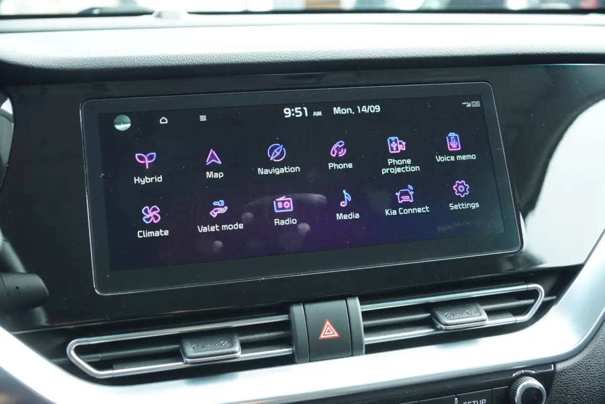 2021|1.6 GDi Hybrid|DynamicPlusLine|Automaat|Leder|Stoelverwarming|Adaptive Cruise|Navi|CarPlay|Camera