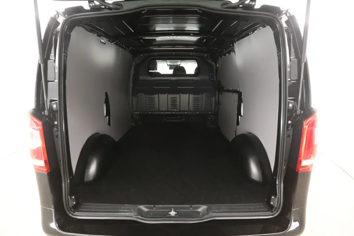 114 CDI | Automaat | Clima | Camera | 3 Zits | Cruise | Carplay | Trekhaak | LED