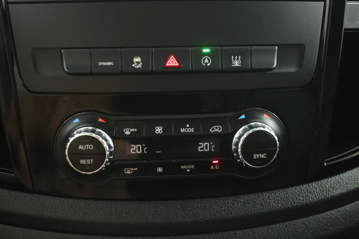 114 CDI | Automaat | Clima | Camera | 3 Zits | Cruise | Carplay | Trekhaak | LED