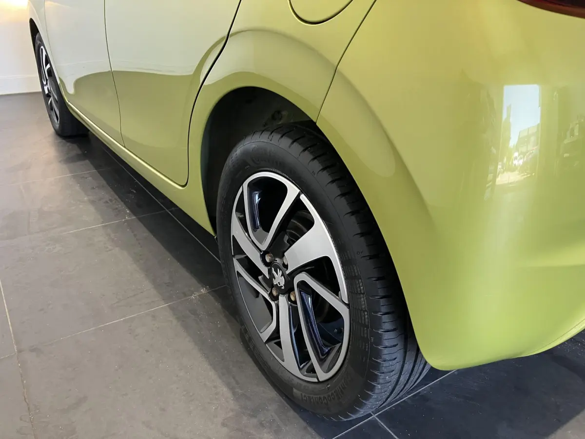 1.0 e-VTi Allure | ACHTERUITRIJCAMERA | CLIMATE | ELEC. PAKKET | CARPLAY ANDROID |31 DKM |