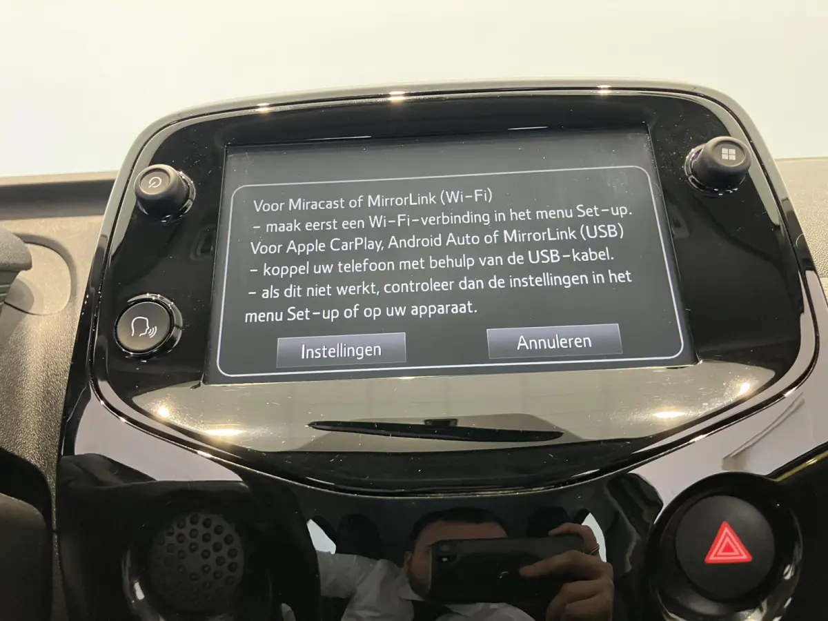1.0 e-VTi Allure | ACHTERUITRIJCAMERA | CLIMATE | ELEC. PAKKET | CARPLAY ANDROID |31 DKM |