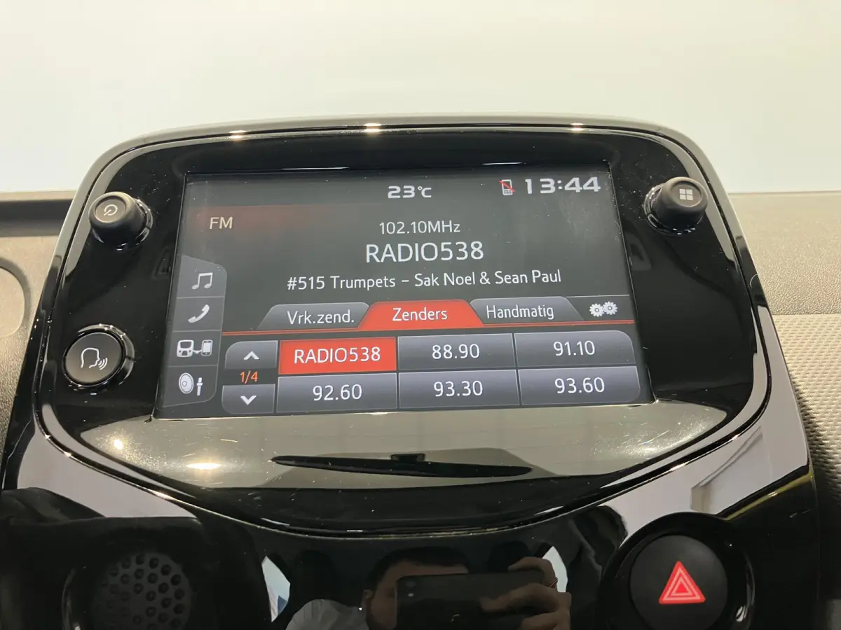 1.0 e-VTi Allure | ACHTERUITRIJCAMERA | CLIMATE | ELEC. PAKKET | CARPLAY ANDROID |31 DKM |