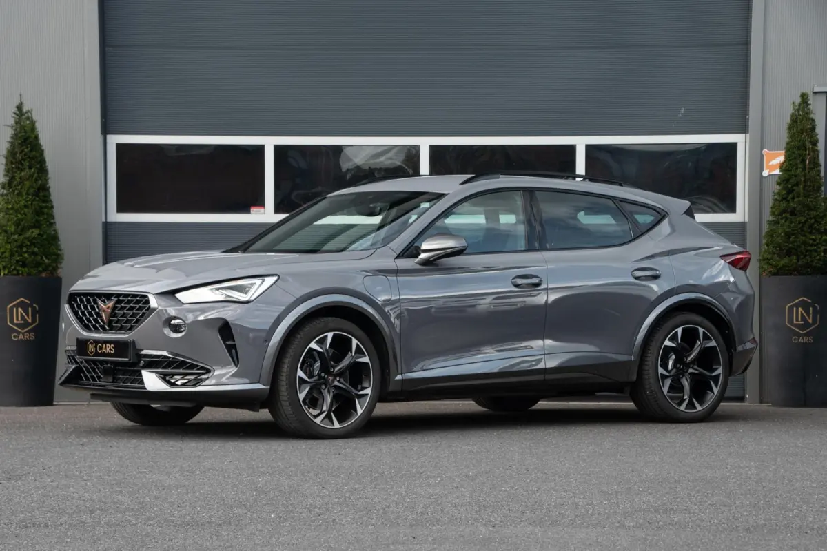 1.4 e-Hybrid VZ Performance|DAB|19''|Camera
